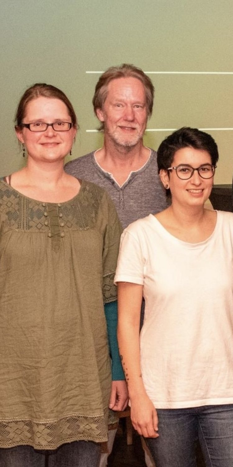 Freuen sich auf die Aufgaben der nächsten Jahre: der neue Vorstand vom KV Freyung-Grafenau (v.l.n.r. MdB Erhard Grundl; neuer Vorstand Hanna Zintel, Klaus Jaroslawsky, Nina Stelzl, Michael Wolf, Alexander Rohde)  - Foto: Schoyerer